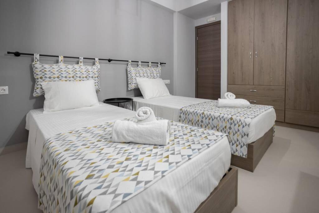 Mela Luxury Apartments Maroulás Exterior foto