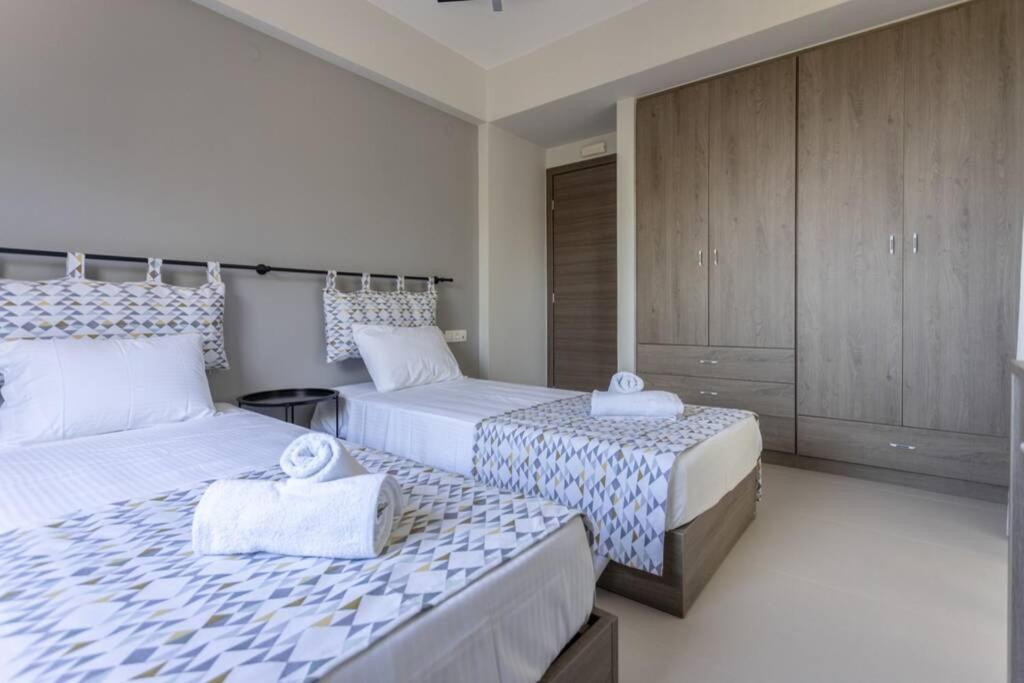 Mela Luxury Apartments Maroulás Exterior foto